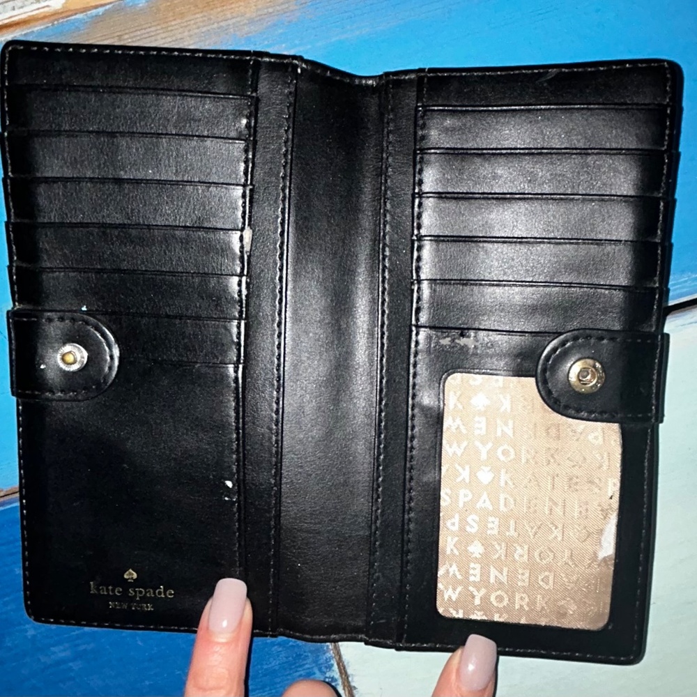 Kate Spade Wallet Embossed Spades - Picture 4 of 4